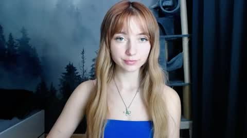 Snapshot of luciacam20 chatting on 6, 1, 2025 Lucy online show from 6, 1, 2025