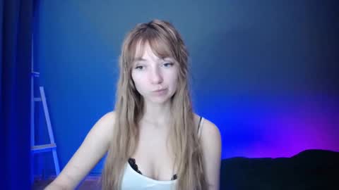 Snapshot of luciacam20 chatting on 12, 2, 2025 Lucy online show from 12, 2, 2025