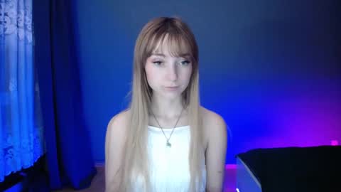 Snapshot of luciacam20 chatting on 1, 3, 2025 Lucy online show from 1, 3, 2025