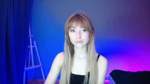 Snapshot of luciacam20 chatting on 6, 3, 2025 Lucy online show from 6, 3, 2025