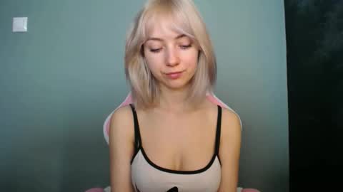 Lucy online show from 22, 3, 2026