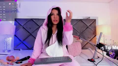 Lucia online show from 25, 11, 2025