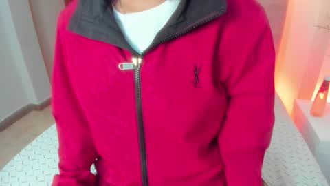 Snapshot of luciaferrero chatting on 14, 9, 2025 LuciaFerrero online show from 14, 9, 2025