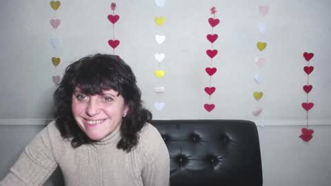 LuciaMi online show from 13, 12, 2024