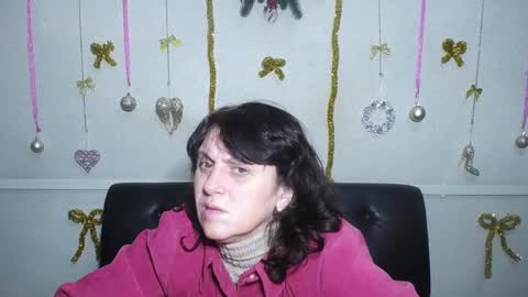 LuciaMi online show from 18, 12, 2024