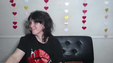 LuciaMi online show from 9, 2, 2025