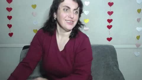 LuciaMi online show from 25, 2, 2025