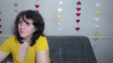 LuciaMi online show from 10, 3, 2025