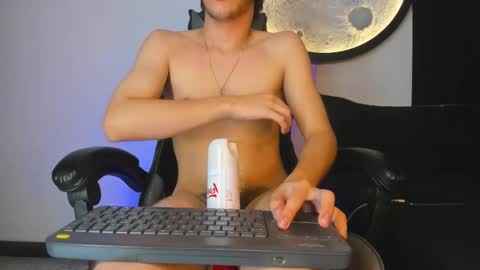 lucian_greyy online show from 8, 11, 2025