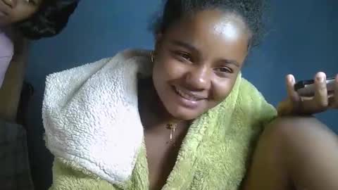 Snapshot of luciana012 chatting on 26, 9, 2025 luciana012 online show from 26, 9, 2025