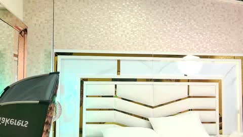 Snapshot of luciana_agudelo chatting on 30, 11, 2025 luciana_agudelo online show from 30, 11, 2025