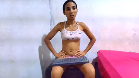 Luciana online show from 5, 12, 2025