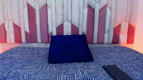 Snapshot of luciana_jam_ chatting on 30, 9, 2025 instagram luciana417  online show from 30, 9, 2025