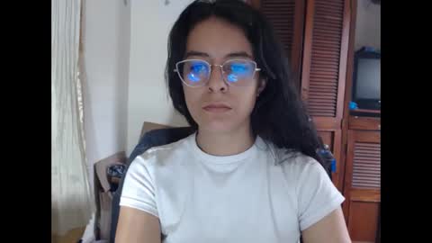 Madelyne online show from 22, 12, 2024