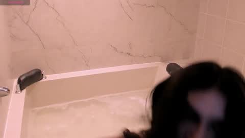 Luciana online show from 15, 12, 2025