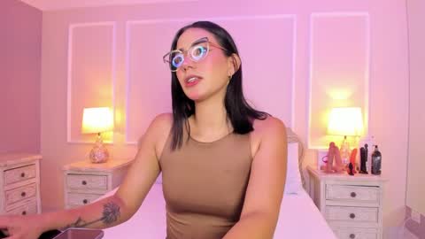    online show from 30, 9, 2025