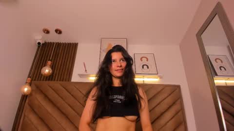 Snapshot of lucianasmith_ chatting on 22, 2, 2025 Luci online show from 22, 2, 2025