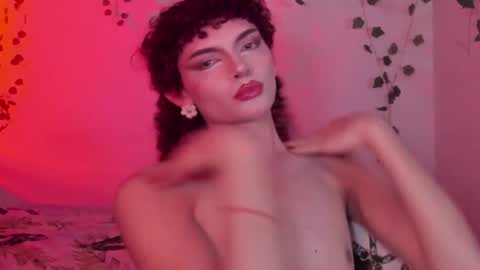 Lucy or Lucian 3 Come to my social Links3   online show from 13, 7, 2026