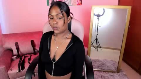     online show from 1, 10, 2025