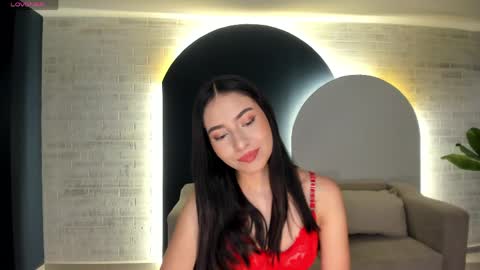 Snapshot of luciemartin_ chatting on 29, 3, 2026 Lucie Martin online show from 29, 3, 2026