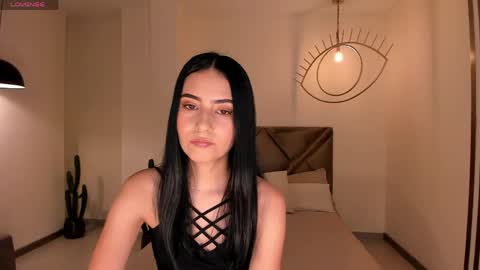 Lucie Martin online show from 9, 5, 2026