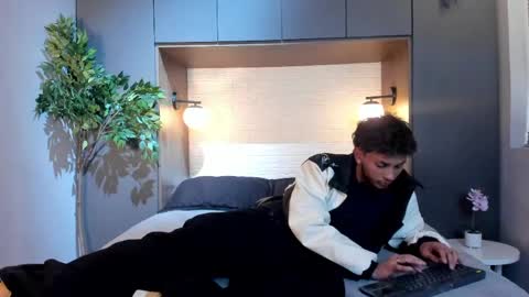 Lucien online show from 15, 5, 2026