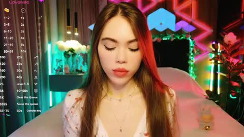 MimiFors online show from 6, 10, 2025