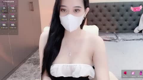 lucii04 online show from 21, 4, 2026