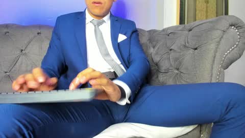 Leo online show from 21, 12, 2024