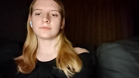 Monika online show from 15, 10, 2025