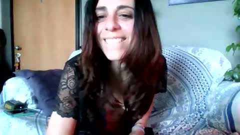 Lucilla online show from 5, 2, 2026