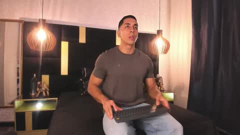 Lucio online show from 6, 2, 2026