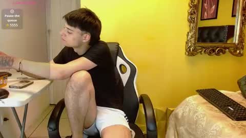 luckk_ online show from 10, 6, 2026