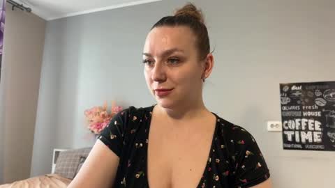 lucky_foryou_baby online show from 27, 4, 2026