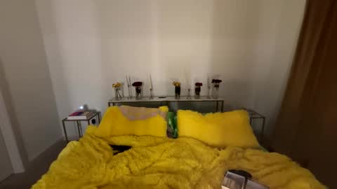 lucky_g3ld online show from 12, 5, 2026