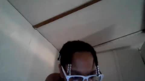 Snapshot of lucky_light_usa chatting on 7, 6, 2026 lucky online show from 7, 6, 2026