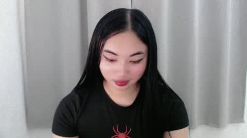 Snapshot of lucky_mariel chatting on 14, 1, 2025 mariel online show from 14, 1, 2025