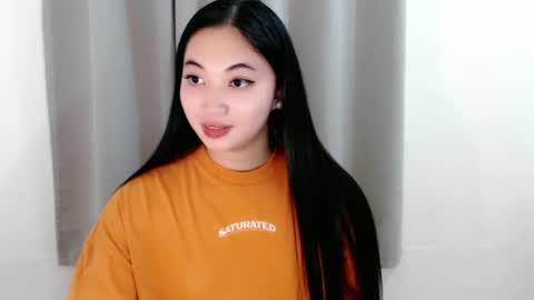 Snapshot of lucky_mariel chatting on 9, 3, 2025 mariel online show from 9, 3, 2025