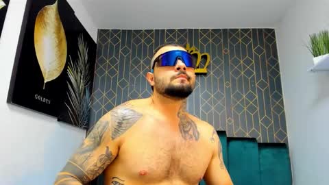 lucky_smith1 online show from 22, 11, 2025