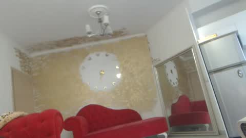 Snapshot of luckyanabella chatting on 6, 2, 2025 Ana online show from 6, 2, 2025