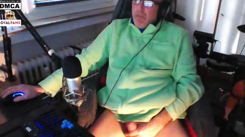        call me  Stefan online show from 23, 2, 2025