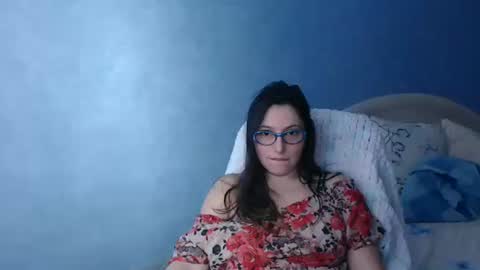 luckylinda23 online show from 7, 1, 2025