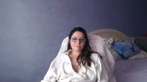 luckylinda23 online show from 14, 1, 2025