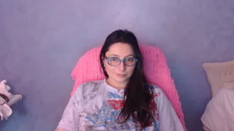 Snapshot of luckylinda23 chatting on 22, 2, 2026 luckylinda23 online show from 22, 2, 2026