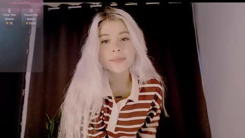 luckysapphire777 online show from 2, 10, 2025