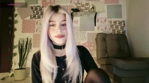 luckysapphire777 online show from 5, 5, 2026
