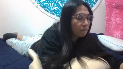 Snapshot of luckyts_cumx chatting on 4, 2, 2025 luckyts_cumx online show from 4, 2, 2025