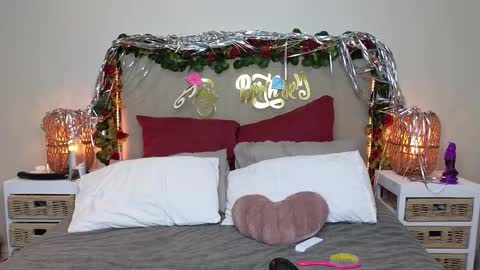 Lucy online show from 19, 2, 2025