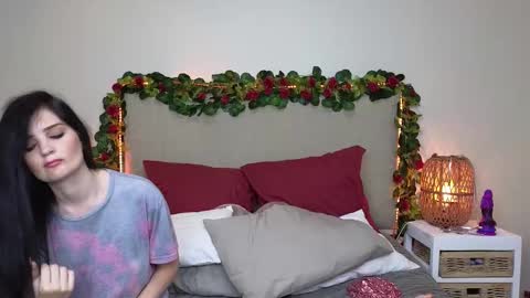 Lucy online show from 20, 2, 2025