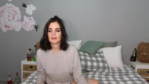 Lucy online show from 28, 4, 2026